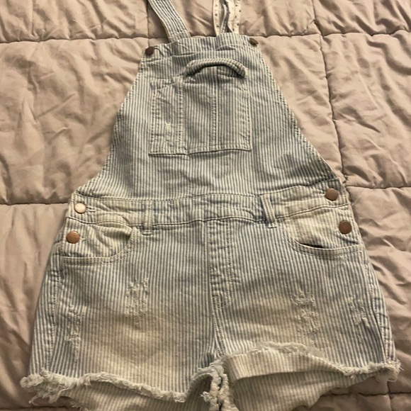 Forever 21 Stars & Stripes Shorts Overalls - Picture 1 of 2